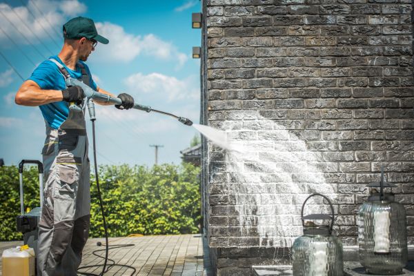 Brick Cleaning in Clovis