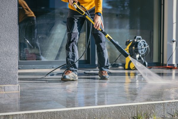 Concrete Cleaning in Clovis