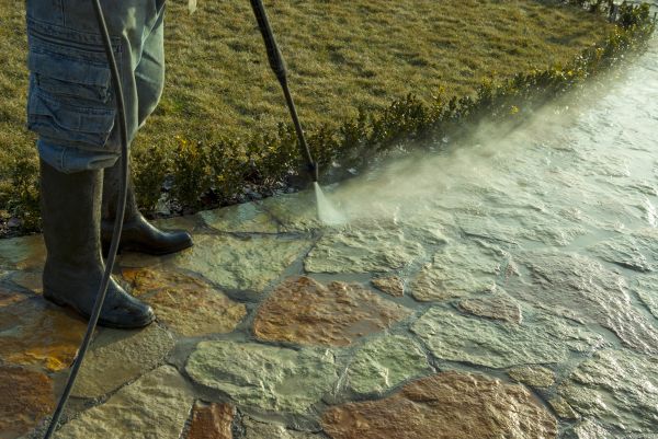 Stone Power Washing in Clovis