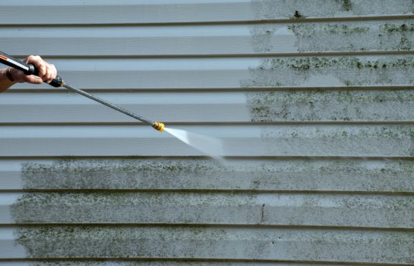 House Pressure Cleaning in Clovis