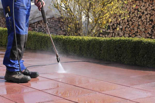 Driveway Pavers Cleaning in Clovis