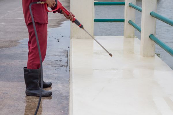 Industrial Concrete Cleaning in Clovis